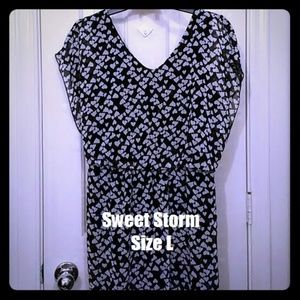 NEW Sweet Storm Heart Print Dress.